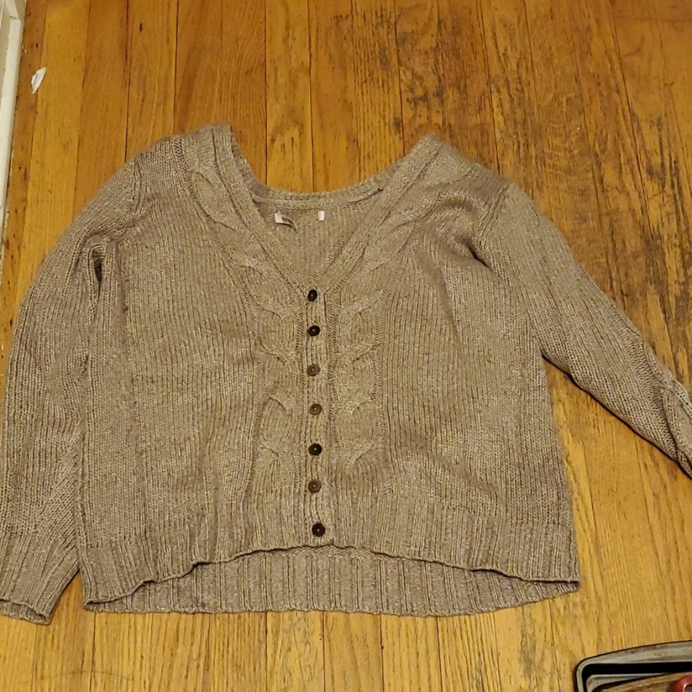 Beige cardigan with buttons